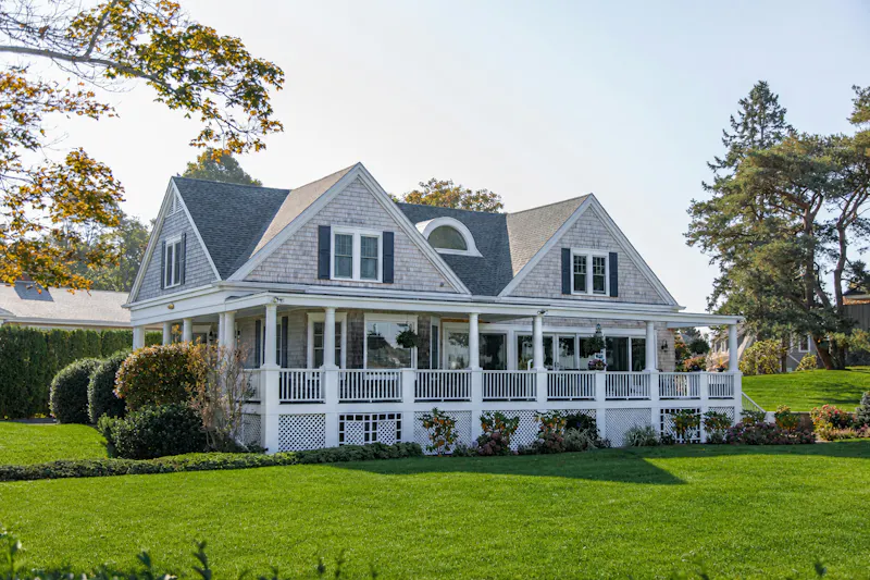 green-lawn